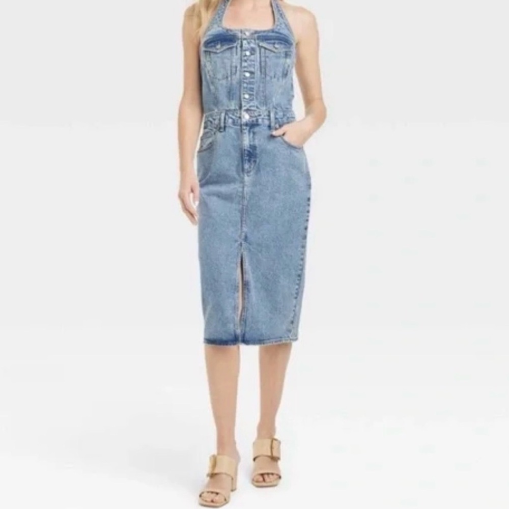 Brand New Denim Halter Button-Front Midi Dress by Universal Thread. 
Size 6